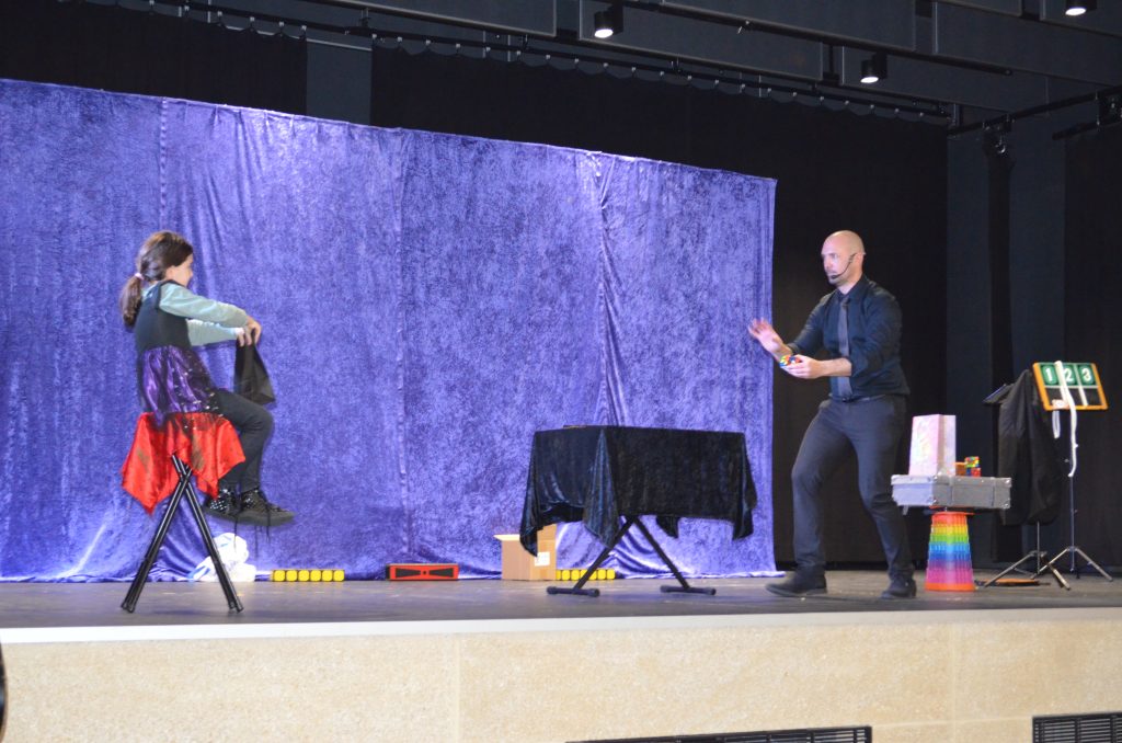 spectacle de magie associatif
